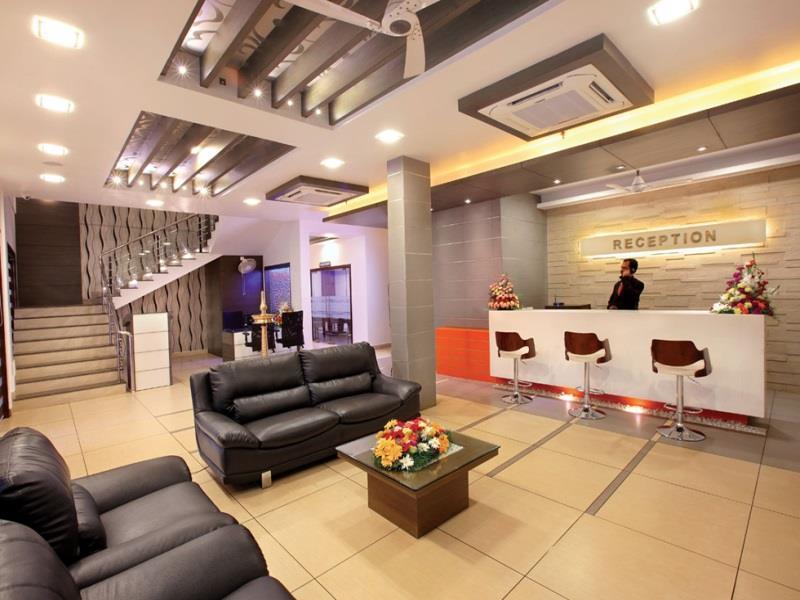 Hotel Aswathy Kodungallur Ngoại thất bức ảnh