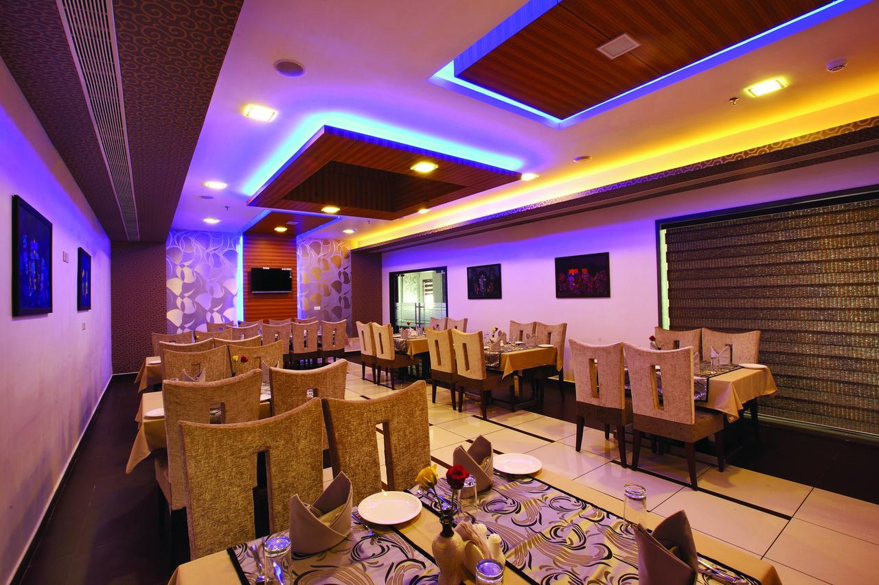 Hotel Aswathy Kodungallur Ngoại thất bức ảnh